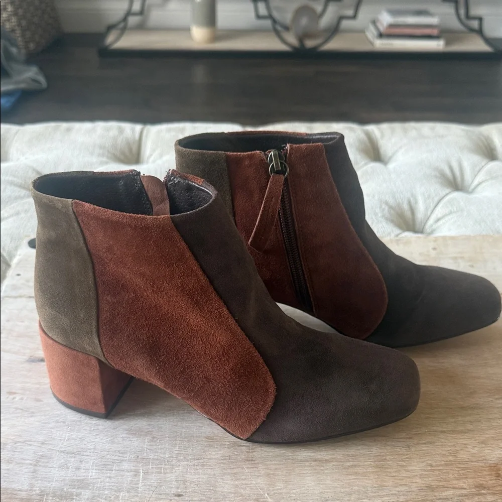 Matisse Brown and Tan Ankle‎ Women’s 8 Boots